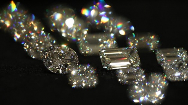 Бриллианты для диктатуры гопоты: националисты против B2B Jewelry Бриллианты для диктатуры гопоты: националисты против B2B Jewelry