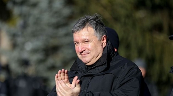 «Будем лечить»: Аваков раскритиковал Кличко «Будем лечить»: Аваков раскритиковал Кличко
