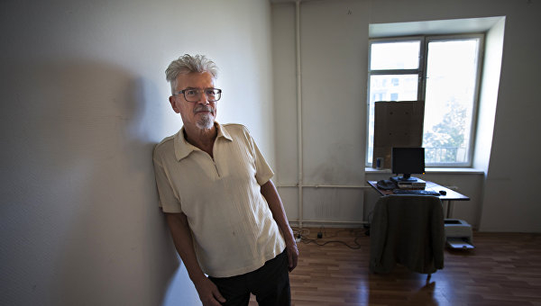 Бунтарь, скандалист, гений. Ко дню рождения Эдуарда Лимонова Бунтарь, скандалист, гений. Ко дню рождения Эдуарда Лимонова