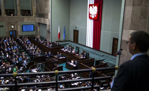 В Польше заговорили о нападение и захвате территории Украины: "Хочет расширить" В Польше заговорили о нападение и захвате территории Украины: "Хочет расширить"