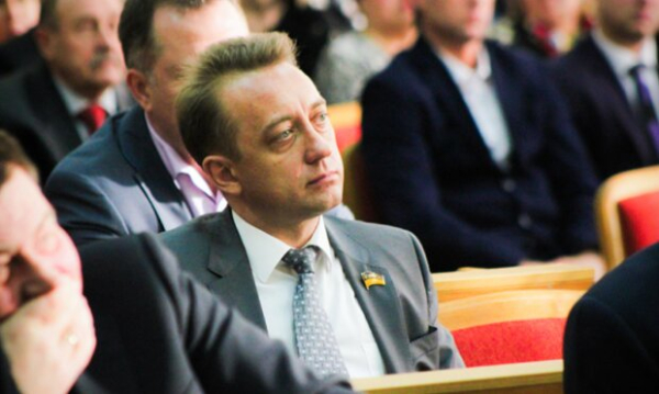Депутаты Порошенко продолжают вести бизнес в России после полномасштабного вторжения, &ndash; эксперт