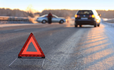 В Польше вследствие ДТП погибли двое украинцев, еще двое госпитализированы В Польше вследствие ДТП погибли двое украинцев, еще двое госпитализированы