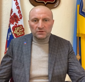 "Конец противостояния": мэр Черкасс обратился к Зеленскому

                        