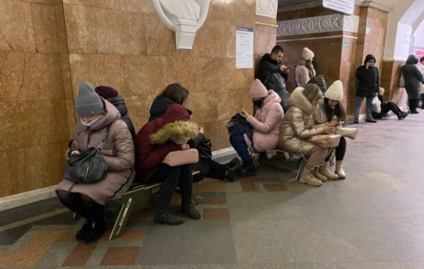 Главные новости за 28 марта: новая соцуслуга для украинцев, пересчет пенсий с 1 апреля и заказ "туристов" от Дмитрия Комарова Главные новости за 28 марта: новая соцуслуга для украинцев, пересчет пенсий с 1 апреля и заказ "туристов" от Дмитрия Комарова
