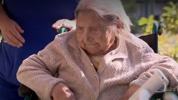 В Чили 111-летняя бабушка поборола коронавирус. Фото
В Чили 111-летняя бабушка поборола коронавирус. Фото
