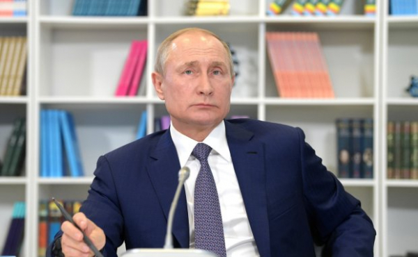 Путина опозорили на телевидении, рассказав про его мать: "Е*ут с 13 года все, кому не лень"