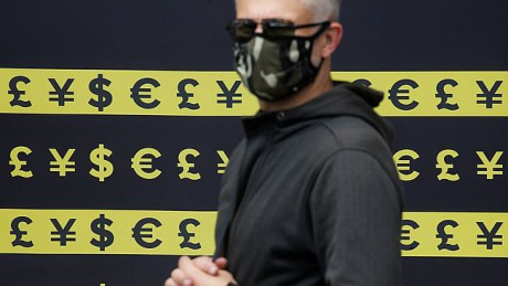 Гетманцев считает, что объем теневой экономики в Украине составляет половину ВВП Гетманцев считает, что объем теневой экономики в Украине составляет половину ВВП