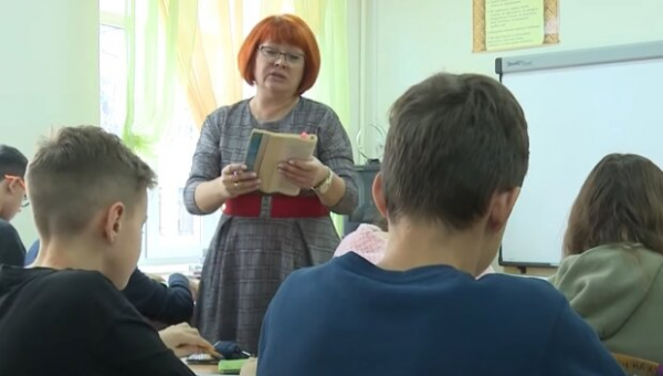 Запрет на смартфоны: в школах будут введены ограничения для учащихся Запрет на смартфоны: в школах будут введены ограничения для учащихся