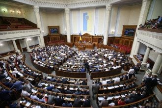 Рейтинг партий: "бодание" Слуг народа с ЕС и прорыв несуществующей политсилы Разумкова
Рейтинг партий: "бодание" Слуг народа с ЕС и прорыв несуществующей политсилы Разумкова