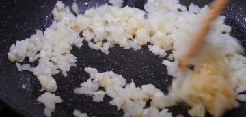 Грибные котлеты и вкуснее, и дешевле, чем мясные: рецепт, который все хотят попробовать осенью Грибные котлеты и вкуснее, и дешевле, чем мясные: рецепт, который все хотят попробовать осенью