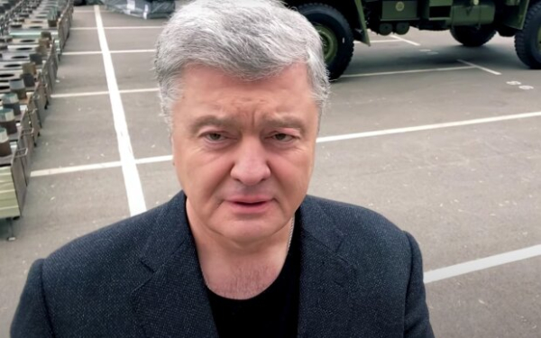 Порошенко поставил под угрозу вступление Украины в ЕС ради вечеринки сына, еще в 2022 выехавшего за границу, - военный Порошенко поставил под угрозу вступление Украины в ЕС ради вечеринки сына, еще в 2022 выехавшего за границу, - военный