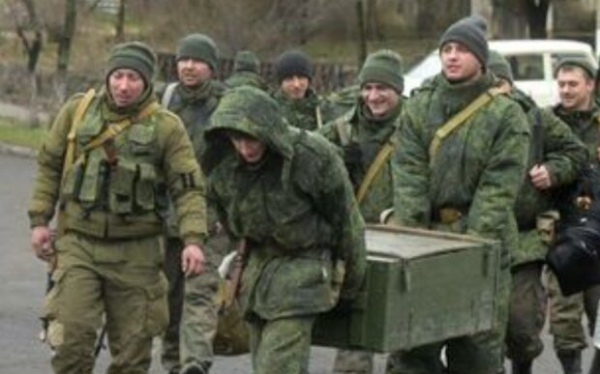 "Мы мясо, и все...": мобилизированный россиянин расплакался перед поездкой в Украину