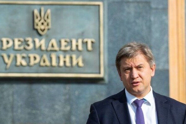 Экс-соратник Зеленского заподозрил президента в "договорняке" с Путиным
Экс-соратник Зеленского заподозрил президента в "договорняке" с Путиным