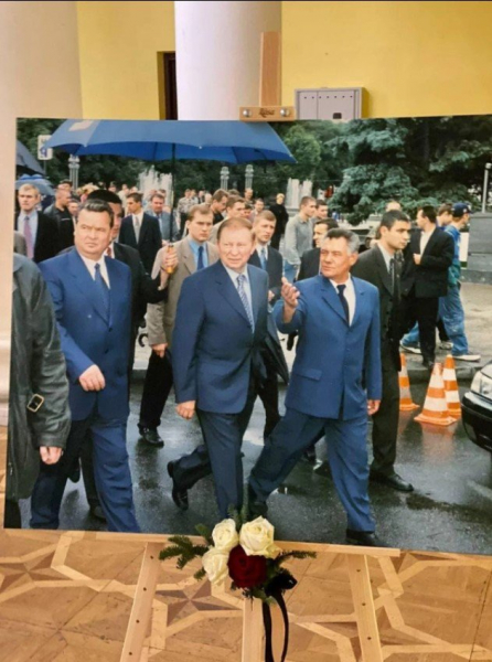 "Мы прощаемся с "Человеком эпохи": владелица ритуальной компании Алла Ландар об Александре Омельченко
"Мы прощаемся с "Человеком эпохи": владелица ритуальной компании Алла Ландар об Александре Омельченко