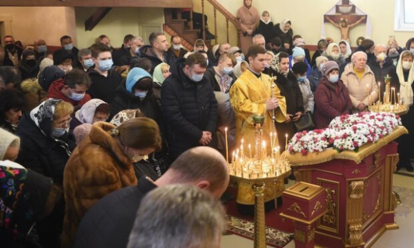 Рождество Христово, 25 декабря: что запрещено делать католикам и почему лучше потратиться на праздничный стол Рождество Христово, 25 декабря: что запрещено делать католикам и почему лучше потратиться на праздничный стол
