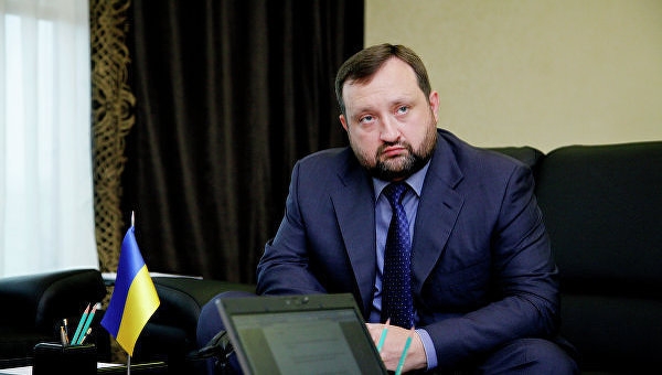 Что стало после госпереворота с и.о. премьера Украины Сергеем Арбузовым Что стало после госпереворота с и.о. премьера Украины Сергеем Арбузовым