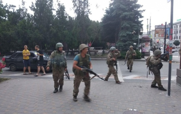 ЧВК Вагнера захватила Ростов-на-Дону - соцсети