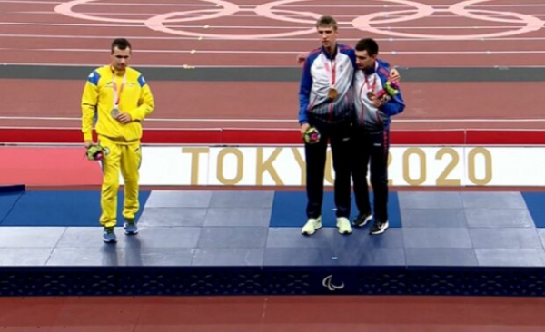 "С Украиной в сердце...": олимпийский чемпион проявил стальной характер на зло Путину