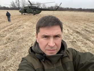 Третий раунд переговоров с РФ: встреча стартует в 16:00
Третий раунд переговоров с РФ: встреча стартует в 16:00