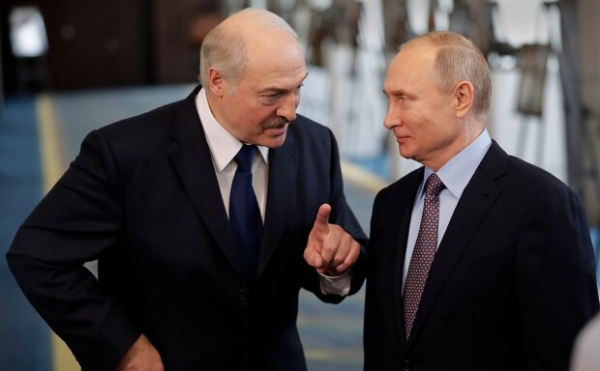 "Найти и привлечь к ответственности": после интервью Лукашенко Путин позвонил "бацьке″ "Найти и привлечь к ответственности": после интервью Лукашенко Путин позвонил "бацьке″