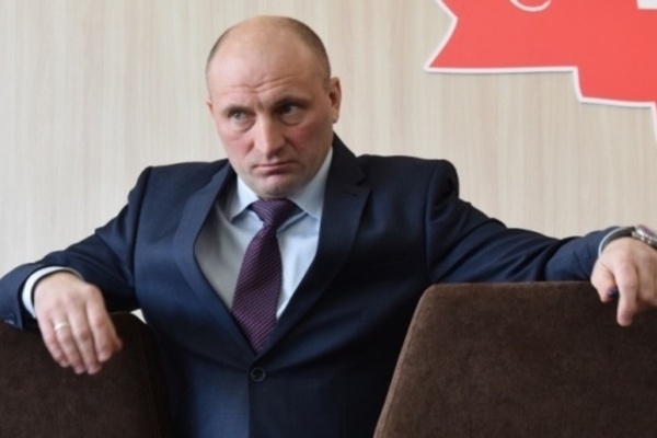 
Мэр Ивано-Франковска поддержал отменившего карантин Бондаренко
 