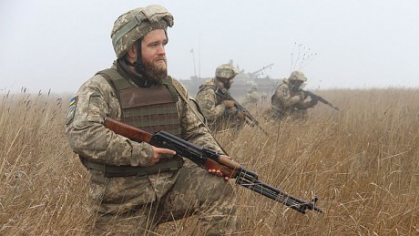 Оккупанты совершили обстрел вблизи Новолуганского из гранатомета Оккупанты совершили обстрел вблизи Новолуганского из гранатомета