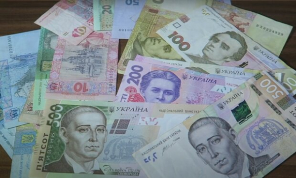 Две-три тысячи гривен: механизм помощи уже усовершенствовали Две-три тысячи гривен: механизм помощи уже усовершенствовали