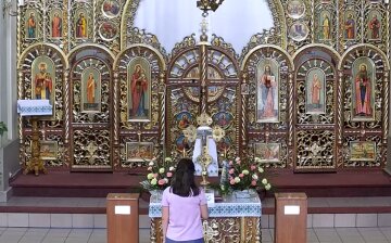 Все про сорокоуст в церки: как заказывать, можно ли использовать против врагов и как повлиять на здоровье Все про сорокоуст в церки: как заказывать, можно ли использовать против врагов и как повлиять на здоровье