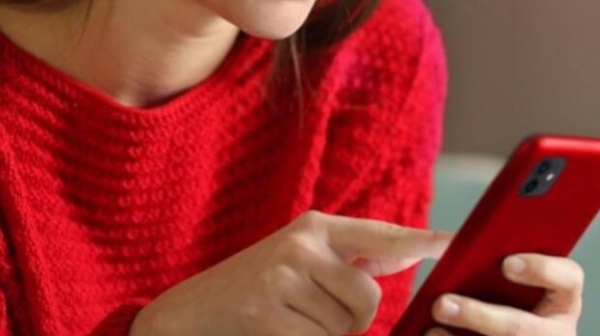 "Хорошо намахиваете клиентов": украинка уверяет, что Vodafone махинирует с абонплатой "Хорошо намахиваете клиентов": украинка уверяет, что Vodafone махинирует с абонплатой