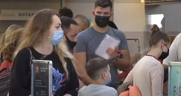 Главные новости за 1 июля: предложение "Холостяка" Лесе Никитюк, сломанная нога Лены Кравец и закон об олигархах Зеленского Главные новости за 1 июля: предложение "Холостяка" Лесе Никитюк, сломанная нога Лены Кравец и закон об олигархах Зеленского
