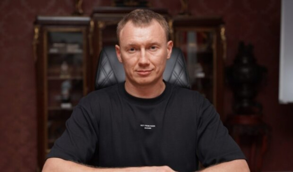 Недвижимость уже не модно: депутат Табалов вложил миллион в часы