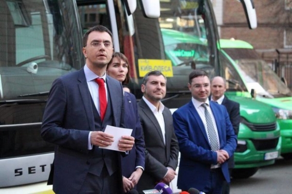 «Укрализныця» должен ремонтировать минимум 1000 км путей ежегодно, иначе аварийность будет только расти – экс-министр инфраструктуры «Укрализныця» должен ремонтировать минимум 1000 км путей ежегодно, иначе аварийность будет только расти – экс-министр инфраструктуры