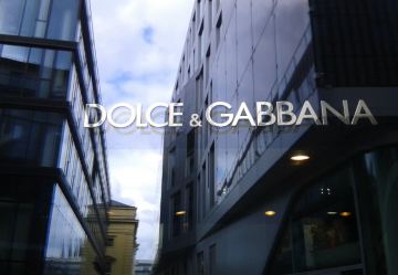 Наконец-то модно поедим: Dolce & Gabbana открыла свое первое кафе