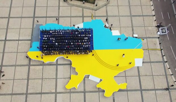 Как в Украине закончится война: таролог рассказал о первых звоночках и о том, как мы будем жить через 3 года Как в Украине закончится война: таролог рассказал о первых звоночках и о том, как мы будем жить через 3 года