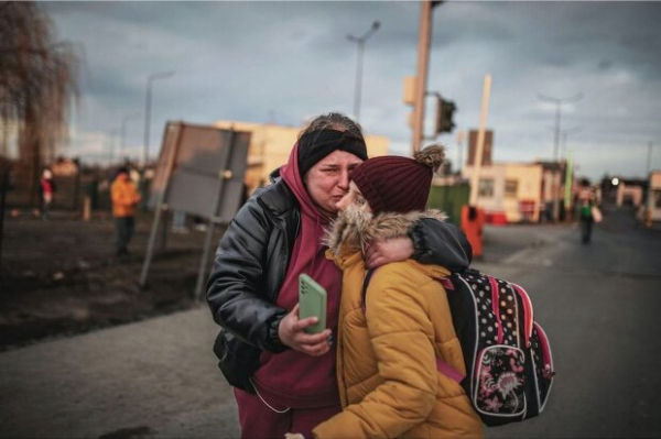 Главное за день, 6 марта: опасный статус беженца, перевернутый автозак в России, Великий пост-2022 и яркий поступок Андре Тана Главное за день, 6 марта: опасный статус беженца, перевернутый автозак в России, Великий пост-2022 и яркий поступок Андре Тана
