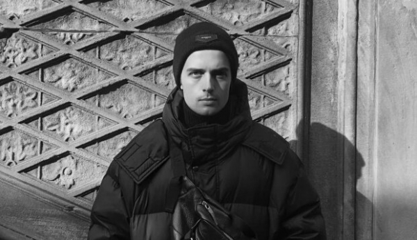 Внук Софии Ротару впервые показал свою красотку-девушку, выбравшись в Европу: "Горжусь" Внук Софии Ротару впервые показал свою красотку-девушку, выбравшись в Европу: "Горжусь"