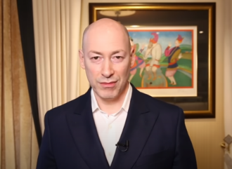 Гордон потроллил Порошенко из-за "путинского" иска

