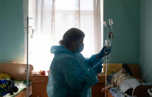 Китайский вирус в Украине вышел на "красную шестерку": статистика Минздрава на 18 сентября