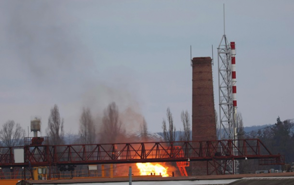 Дальнобойность дронов. Удары по российским НПЗСюжет
