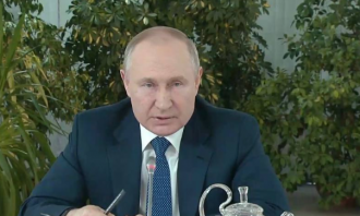 Путин напрямую угрожает странам Запада войной в случае закрытия неба над Украиной
Путин напрямую угрожает странам Запада войной в случае закрытия неба над Украиной