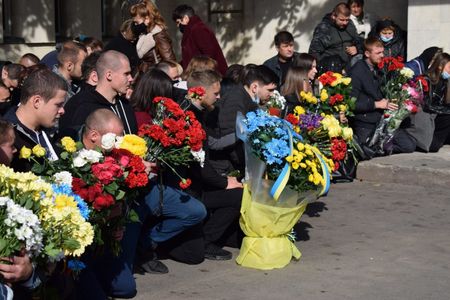 Хмельницкая область попрощалась с военным Александром Фариной Хмельницкая область попрощалась с военным Александром Фариной
