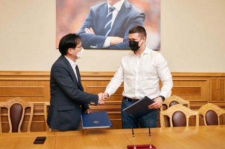 Минцифры и Samsung будут сотрудничать в сфере диджитализации и цифровых технологий