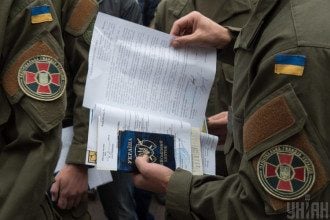 Военным хотят существенно повысить пенсии: кто и какую доплату получит
Военным хотят существенно повысить пенсии: кто и какую доплату получит