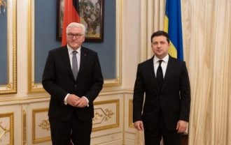 Зеленский обсудил с президентом Германии СП-2, Донбасс и Крым
Зеленский обсудил с президентом Германии СП-2, Донбасс и Крым