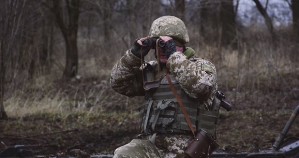 Оккупанты обстреливают воинов ВСУ на Донбассе прямо с утра: мины летят просто с неба Оккупанты обстреливают воинов ВСУ на Донбассе прямо с утра: мины летят просто с неба