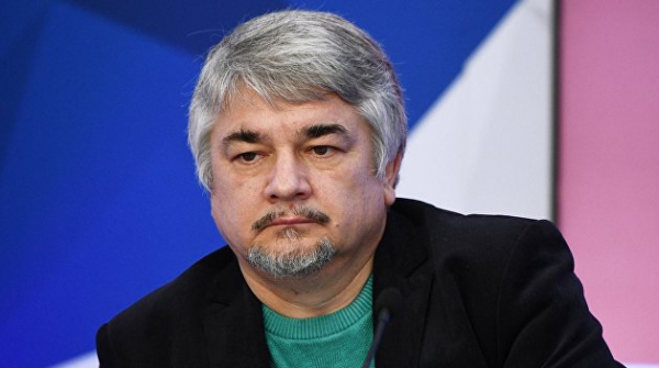 «Дело не в гражданстве». Ищенко о том, почему жители Украины не могут переехать в Россию «Дело не в гражданстве». Ищенко о том, почему жители Украины не могут переехать в Россию