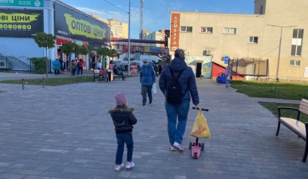 Погода 10 октября приготовит украинцев к "дубаку" с дождями на неделе: заморозки до -2 Погода 10 октября приготовит украинцев к "дубаку" с дождями на неделе: заморозки до -2