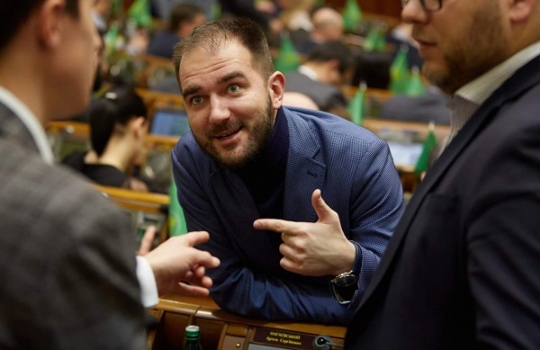 Для депутата Юрченко определили залоговую сумму в размере 6,5 млн грн
Для депутата Юрченко определили залоговую сумму в размере 6,5 млн грн