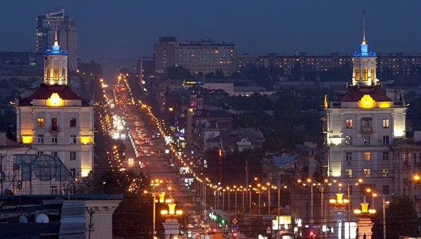 Два народа. Чем в Запорожье заняты чиновники с «активистами» и как живут люди Два народа. Чем в Запорожье заняты чиновники с «активистами» и как живут люди