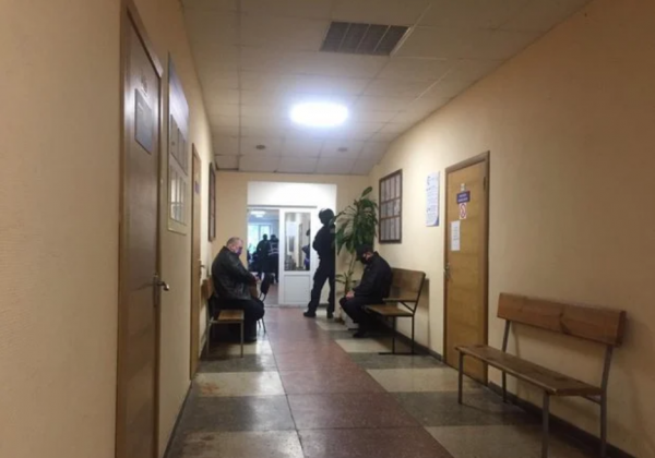 Перестрелка в Броварах: суд вынес решение по 11 подозреваемым
Перестрелка в Броварах: суд вынес решение по 11 подозреваемым